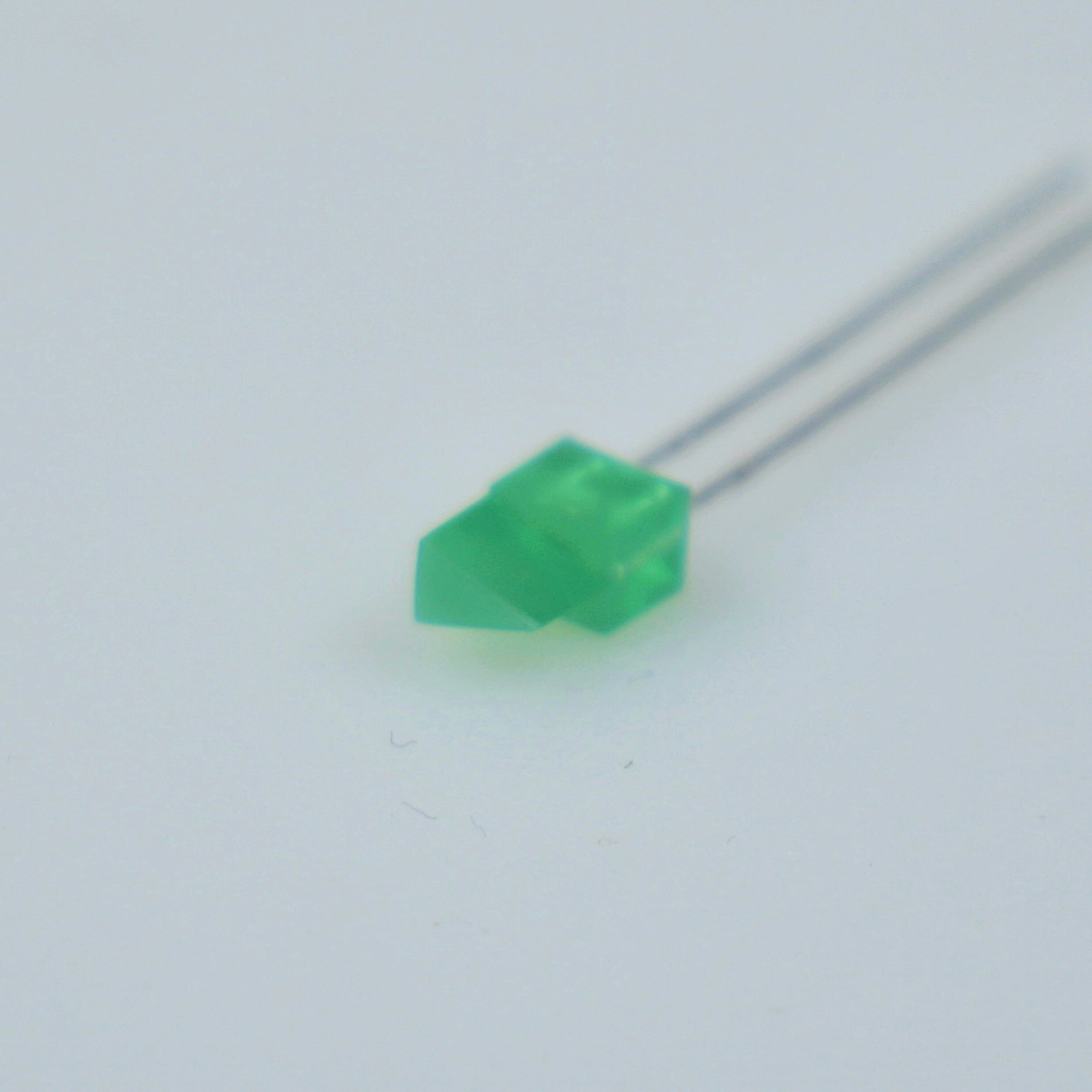 triangular-diffused-green-led-3x4-5mm-the-saber-armory