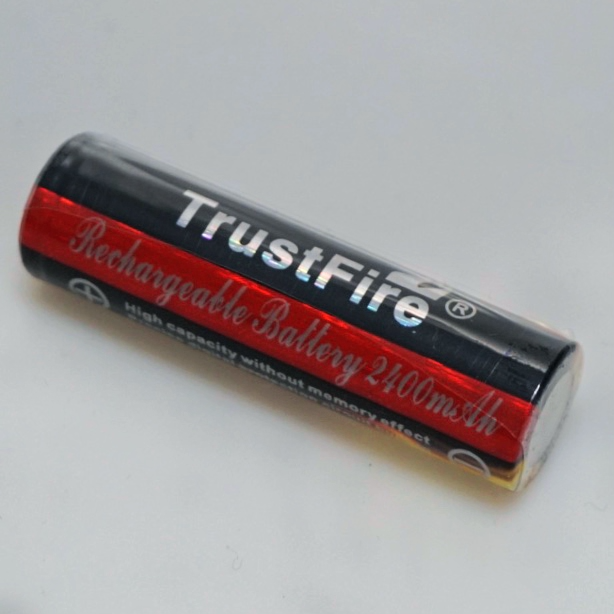 hvis Brink Gurgle Trustfire 1850 3.7v 2400mAh PCB Protected Removable Lithium Ion Batter –  The Saber Armory